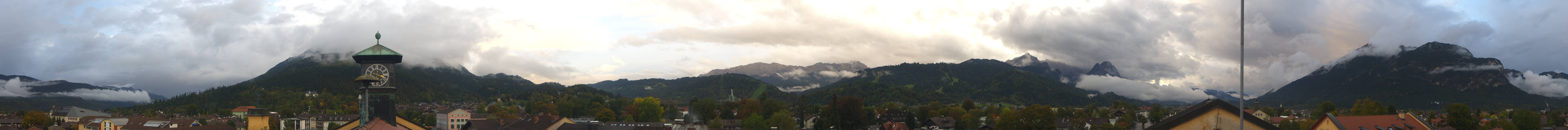 Archived image Webcam Garmisch townhall