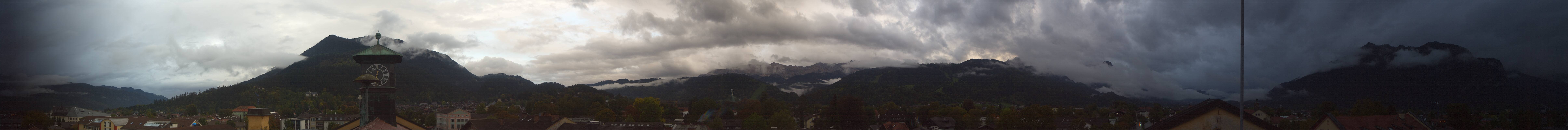Archived image Webcam Garmisch townhall