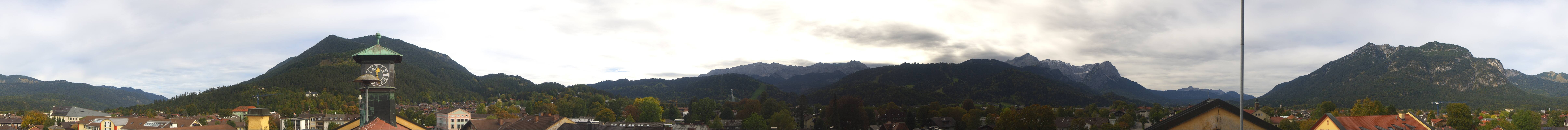 Archiv Foto Webcam Panoramablick Rathaus Garmisch-Partenkirchen