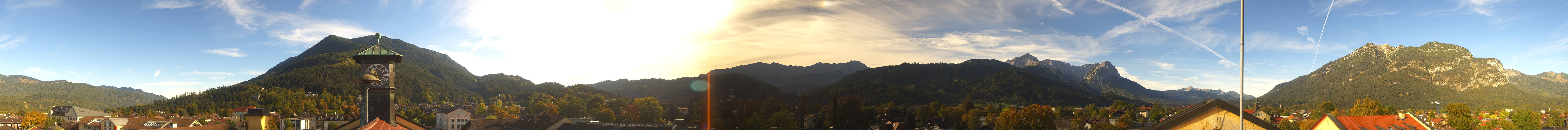 Archiv Foto Webcam Panoramablick Rathaus Garmisch-Partenkirchen