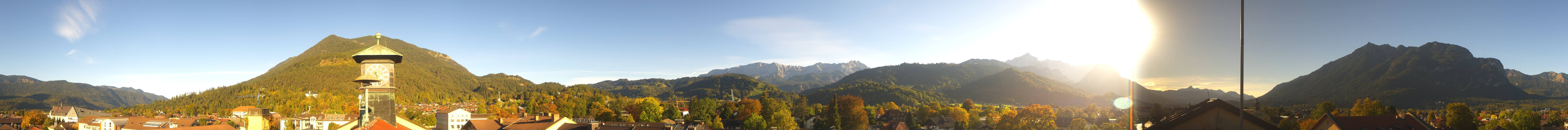 Archiv Foto Webcam Panoramablick Rathaus Garmisch-Partenkirchen