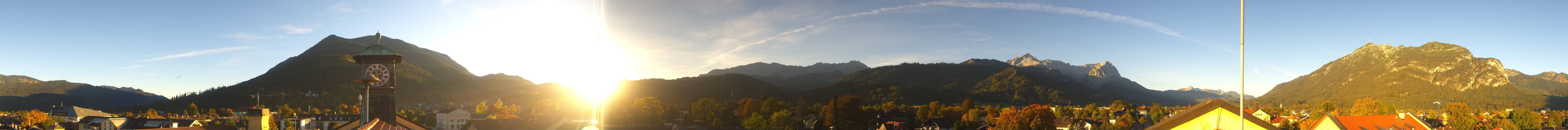 Archiv Foto Webcam Panoramablick Rathaus Garmisch-Partenkirchen