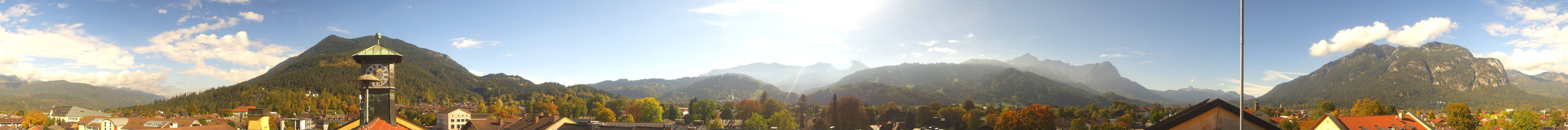 Archiv Foto Webcam Panoramablick Rathaus Garmisch-Partenkirchen