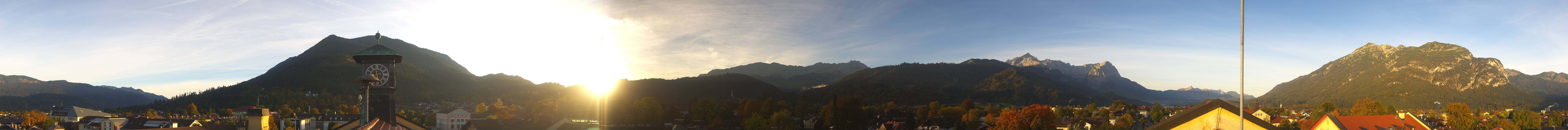 Archived image Webcam Garmisch townhall