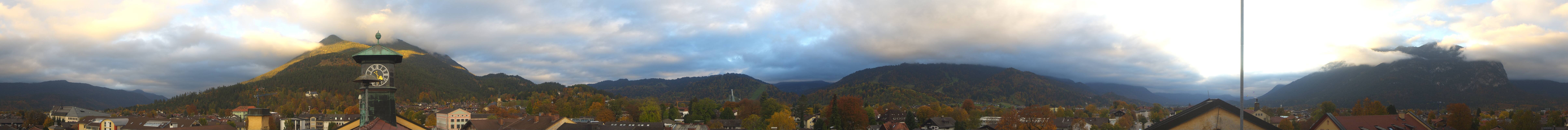 Archived image Webcam Garmisch townhall