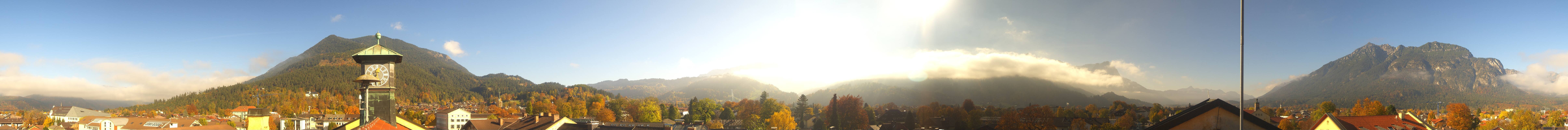 Archiv Foto Webcam Panoramablick Rathaus Garmisch-Partenkirchen