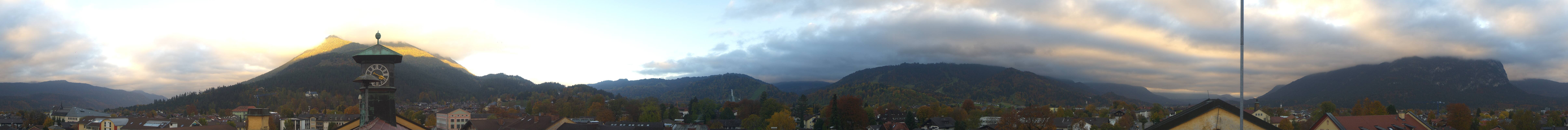 Archiv Foto Webcam Panoramablick Rathaus Garmisch-Partenkirchen