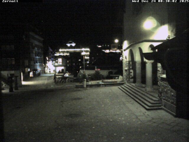 Archiv Foto Webcam Gemeindehaus Zermatt