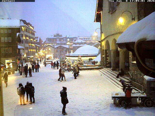 Archiv Foto Webcam Gemeindehaus Zermatt