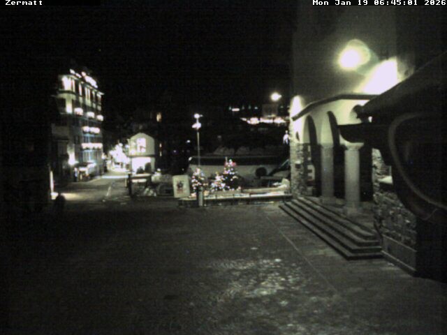 Archived image Webcam Zermatt Village