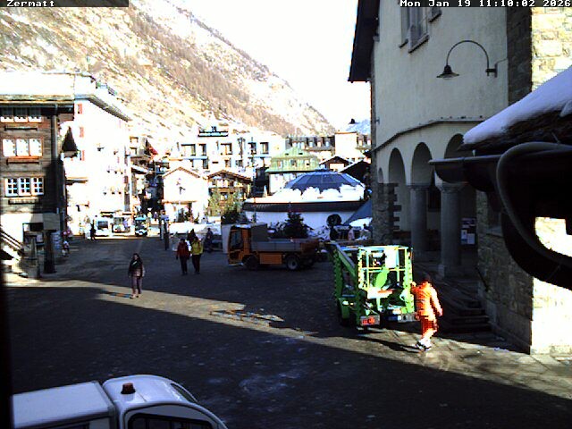 Archived image Webcam Zermatt Village