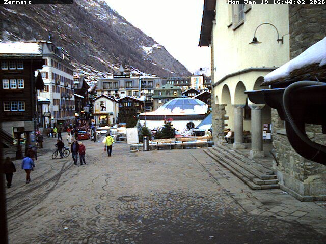 Archived image Webcam Zermatt Village