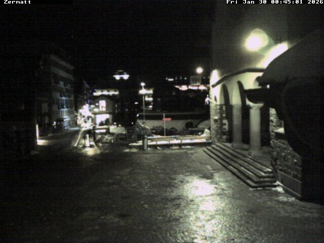 Archiv Foto Webcam Gemeindehaus Zermatt