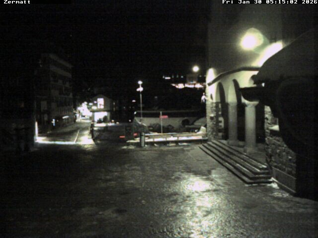 Archiv Foto Webcam Gemeindehaus Zermatt