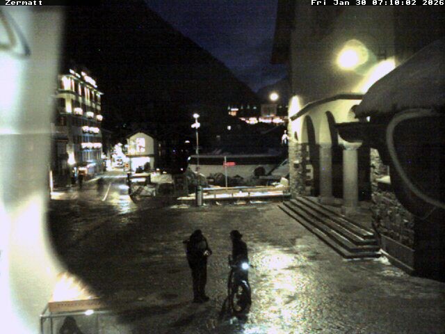 Archiv Foto Webcam Gemeindehaus Zermatt