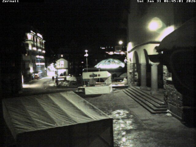 Archiv Foto Webcam Gemeindehaus Zermatt
