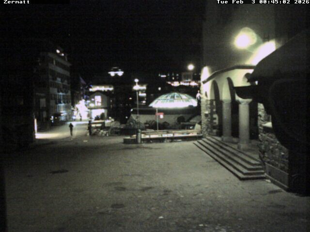 Archived image Webcam Zermatt Village