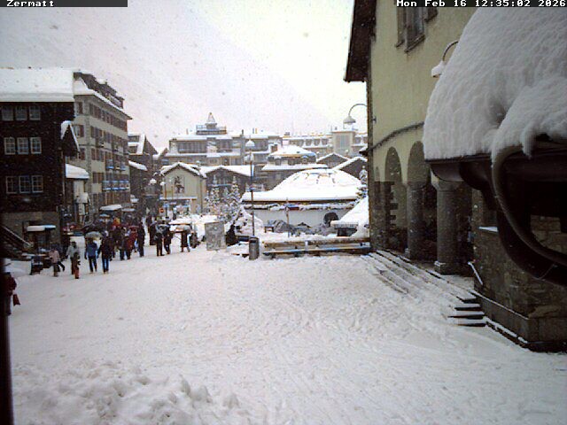 Archiv Foto Webcam Gemeindehaus Zermatt