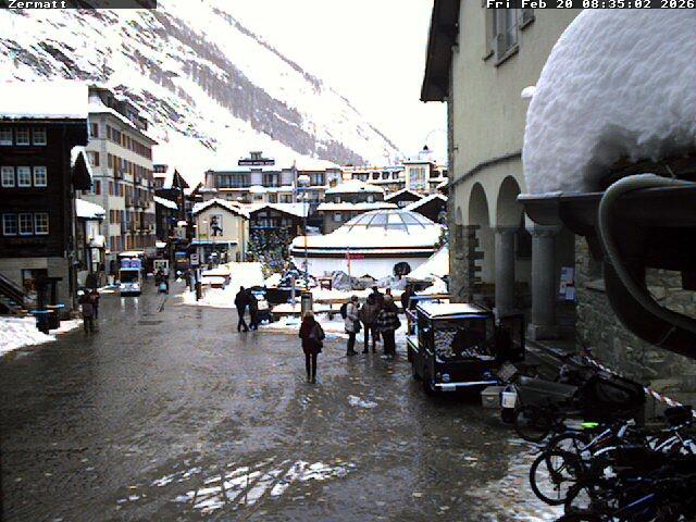 Archiv Foto Webcam Gemeindehaus Zermatt