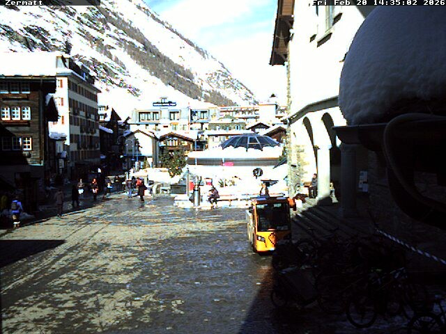 Archiv Foto Webcam Gemeindehaus Zermatt