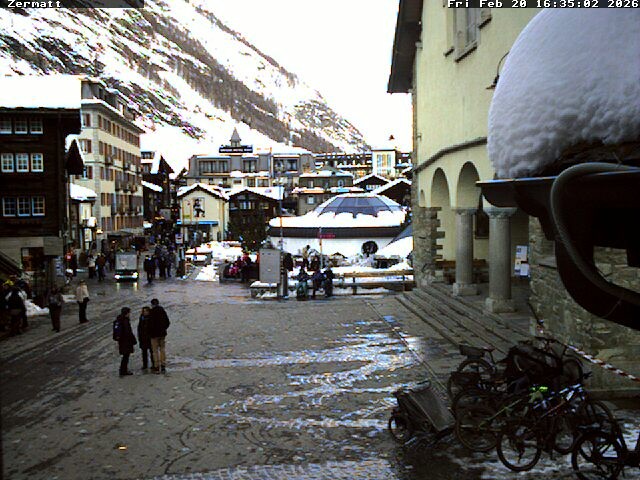 Archiv Foto Webcam Gemeindehaus Zermatt