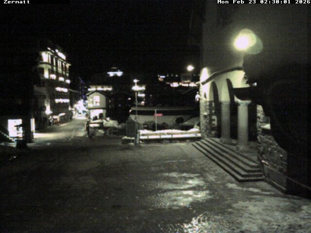 Archiv Foto Webcam Gemeindehaus Zermatt