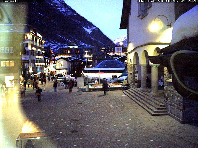 Archiv Foto Webcam Gemeindehaus Zermatt