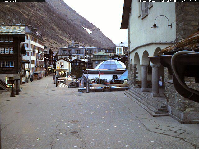 Archived image Webcam Zermatt Village