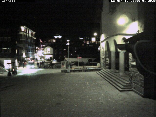 Archiv Foto Webcam Gemeindehaus Zermatt