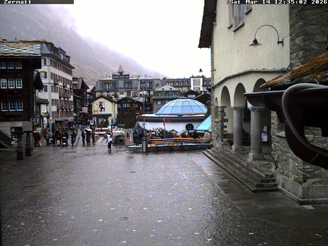 Archiv Foto Webcam Gemeindehaus Zermatt