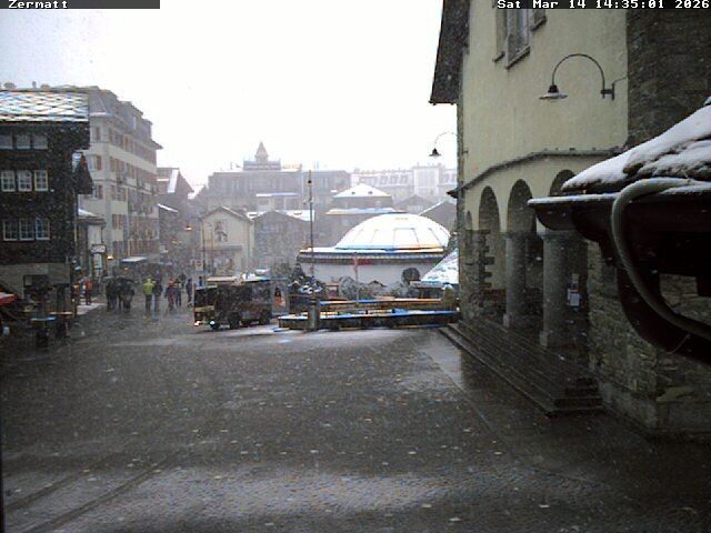 Archiv Foto Webcam Gemeindehaus Zermatt