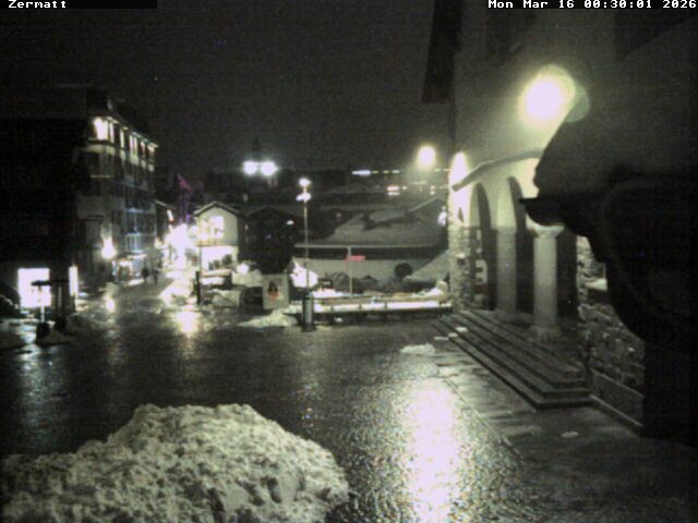 Archiv Foto Webcam Gemeindehaus Zermatt