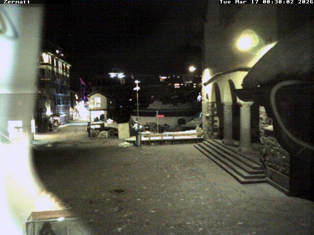 Archiv Foto Webcam Gemeindehaus Zermatt