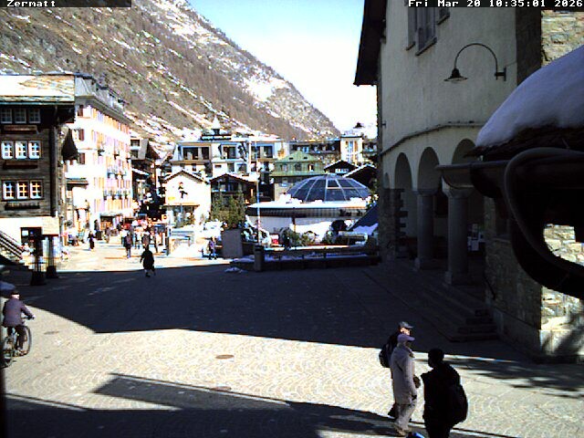 Archived image Webcam Zermatt Village