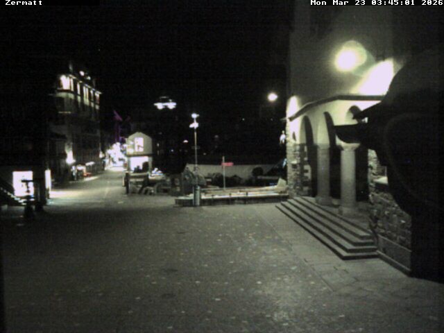 Archiv Foto Webcam Gemeindehaus Zermatt