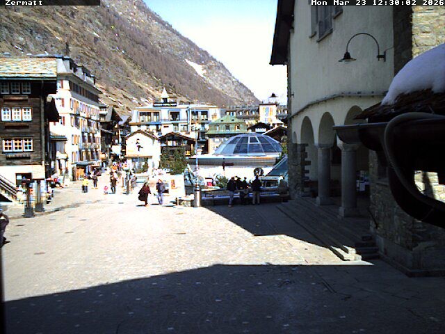 Archiv Foto Webcam Gemeindehaus Zermatt
