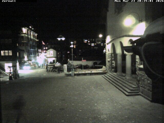 Archiv Foto Webcam Gemeindehaus Zermatt