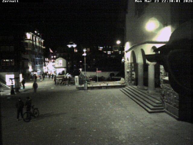 Archiv Foto Webcam Gemeindehaus Zermatt