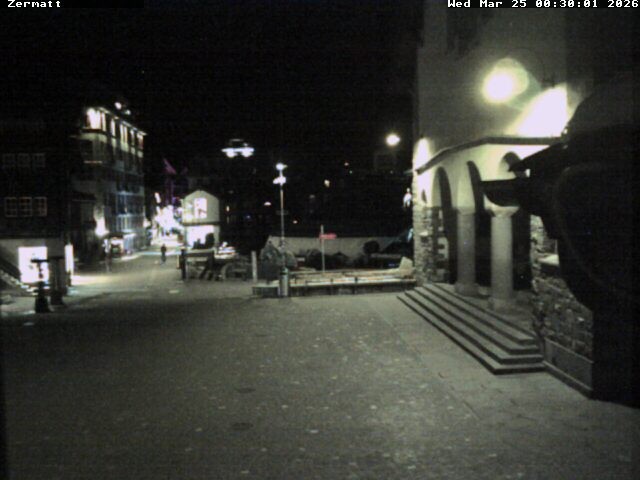 Archiv Foto Webcam Gemeindehaus Zermatt