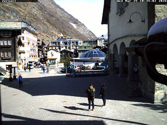 Archiv Foto Webcam Gemeindehaus Zermatt