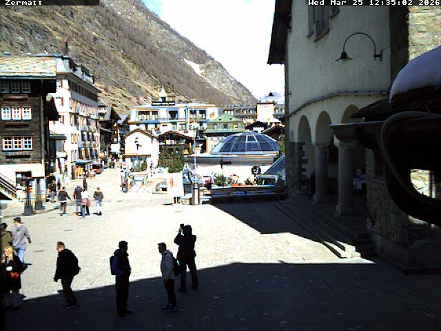 Archiv Foto Webcam Gemeindehaus Zermatt