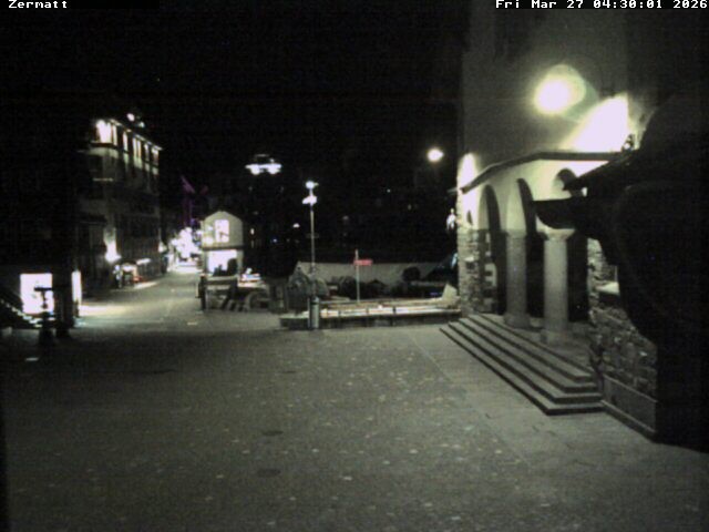 Archiv Foto Webcam Gemeindehaus Zermatt
