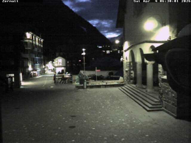Archiv Foto Webcam Gemeindehaus Zermatt