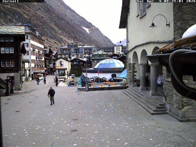Archiv Foto Webcam Gemeindehaus Zermatt