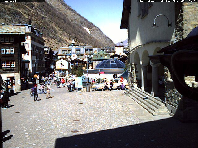Archiv Foto Webcam Gemeindehaus Zermatt