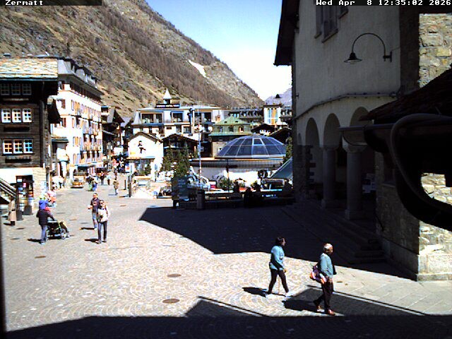 Archiv Foto Webcam Gemeindehaus Zermatt