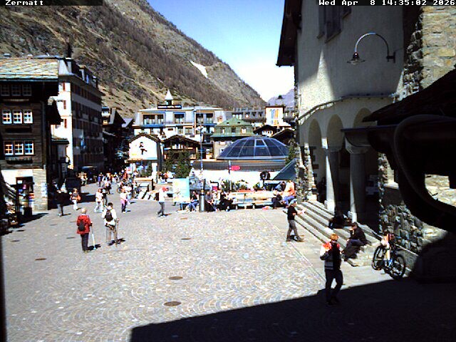 Archiv Foto Webcam Gemeindehaus Zermatt