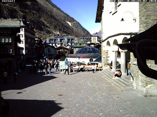 Archiv Foto Webcam Gemeindehaus Zermatt