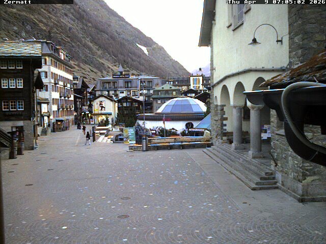 Archiv Foto Webcam Gemeindehaus Zermatt