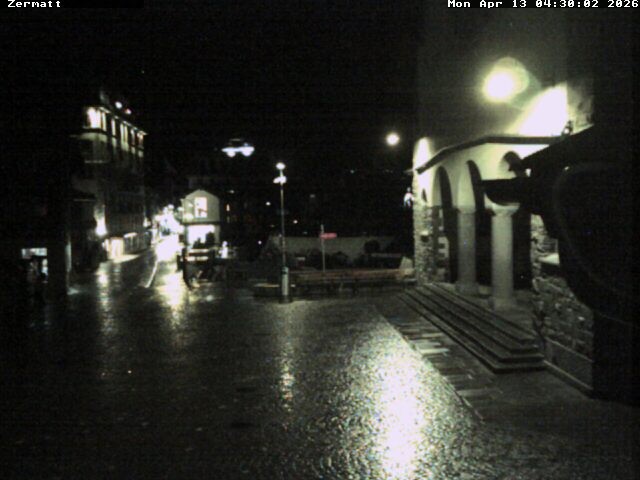 Archiv Foto Webcam Gemeindehaus Zermatt